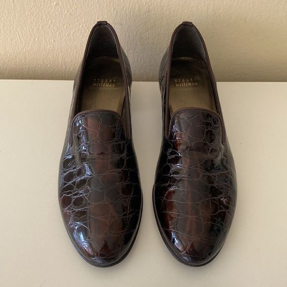Stuart Weitzman Brown Mock Croc Patent Leather Slip On Loafers Size 7.6 - Picture 2 of 13